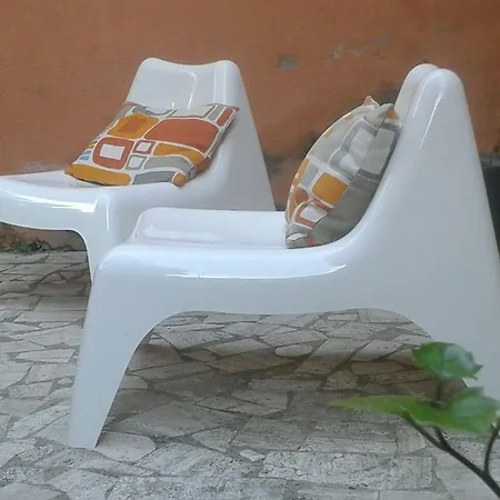 Bella Roma Guest House شقة