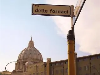 Bella Roma Guest House شقة *