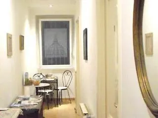 شقة Bella Roma Guest House *