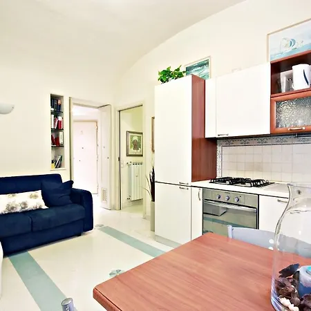 شقة Bella Roma Guest House *