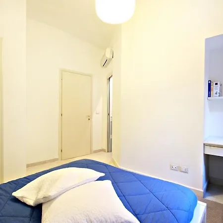 Bella Roma Guest House شقة روما