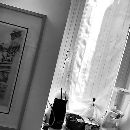 Bella Roma Guest House روما